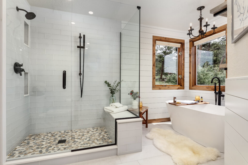 interior bathroom photo